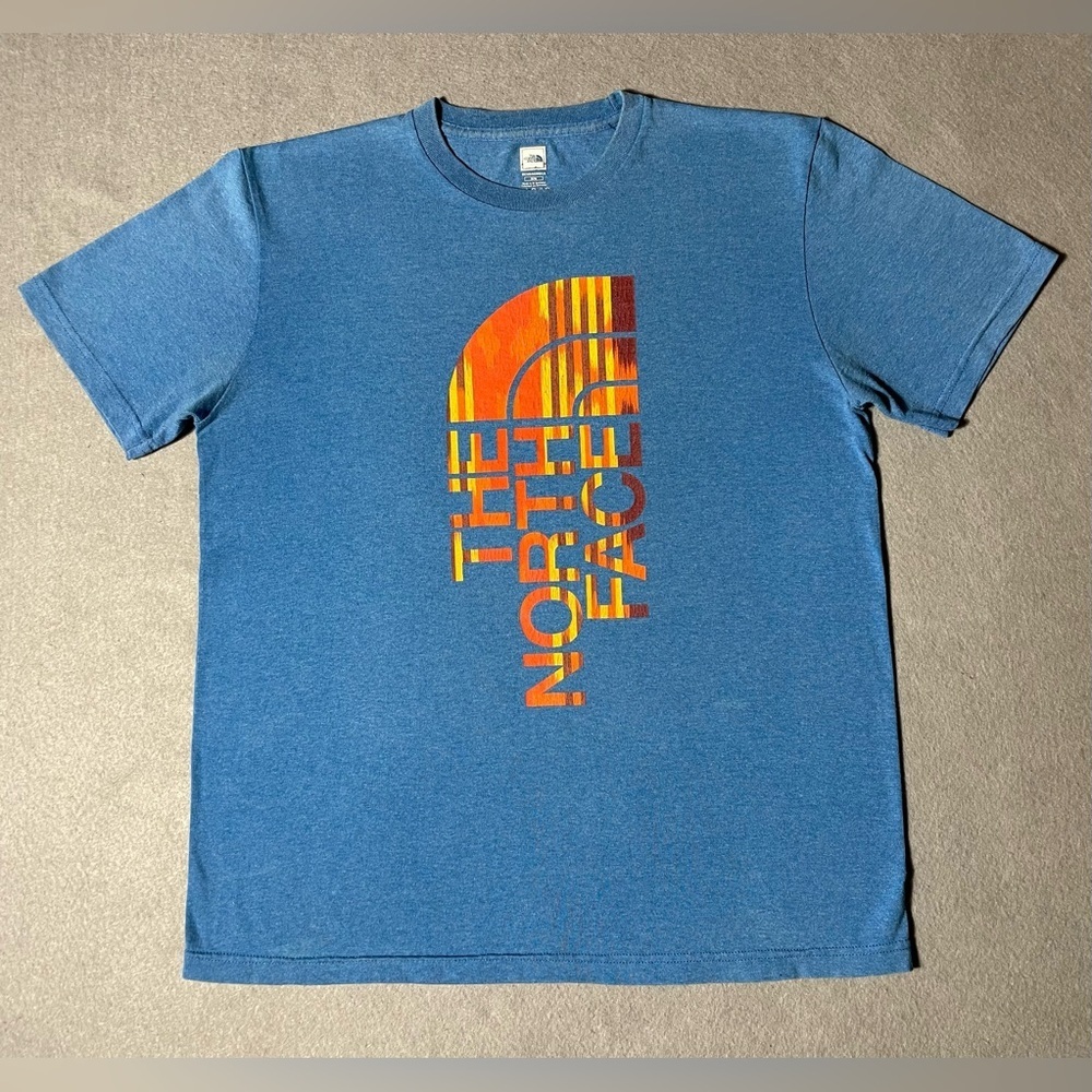 The North Face Sunset Logo Men’s T-Shirt Size Medium Short Sleeve